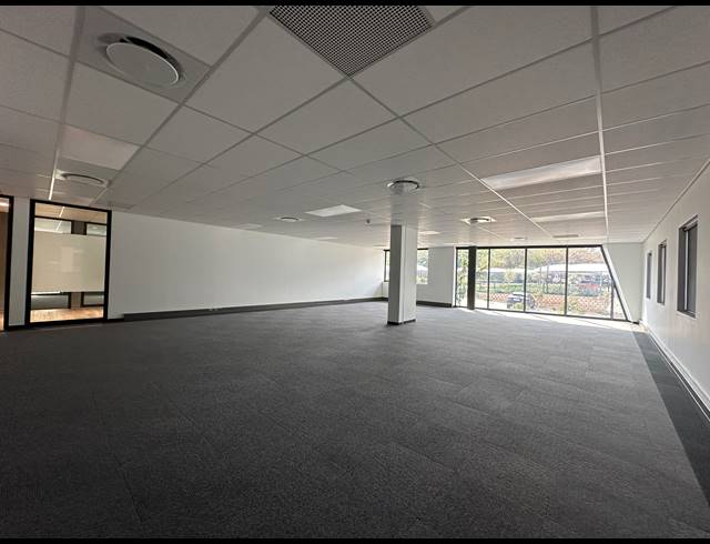 120M² CO-WORKING SPACE TO LET IN CENTURION CENTRAL